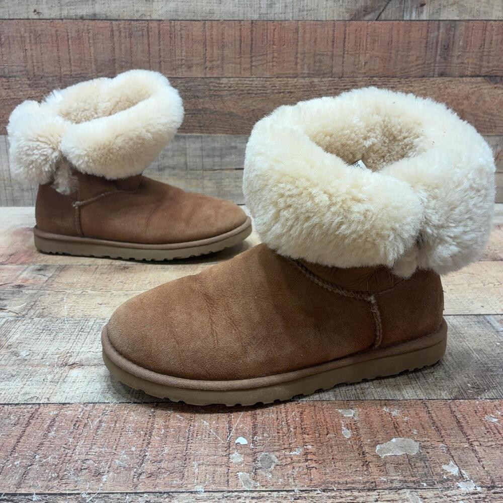 UGG 5803 Boots Womens Size 8 39 Brown Suede Shearling Ankle Winter Lined
